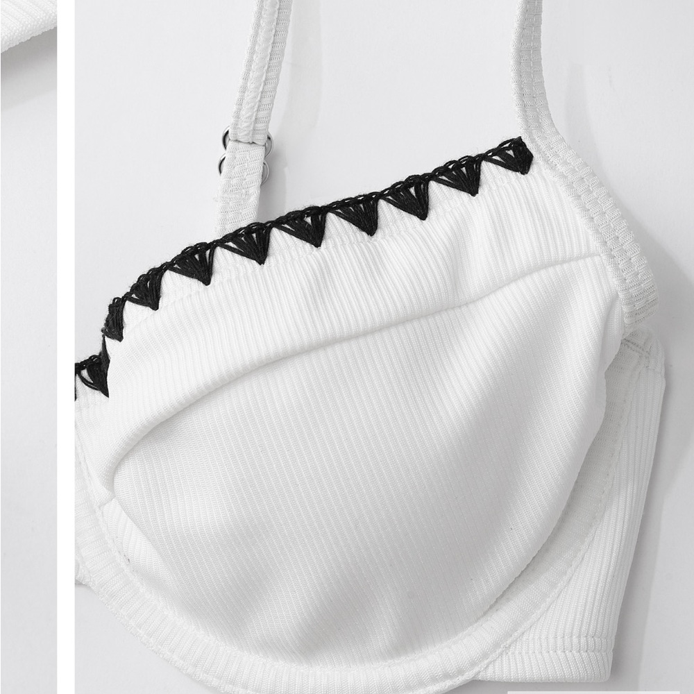 NEW w/ TAGS Cupshe Shell Stitch White Bikini Set Size Small - Picture 6 of 7